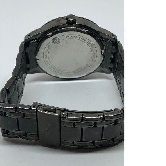 Relic ZR12053 Men's Gray Stainless Steel Analog Gray Dial Quartz Watch QB277 - Picture 5 of 8